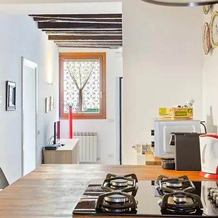 Riva Di Biasio Lovely Flat * 베니스