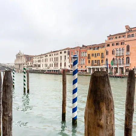Riva Di Biasio Lovely Flat * Venecia